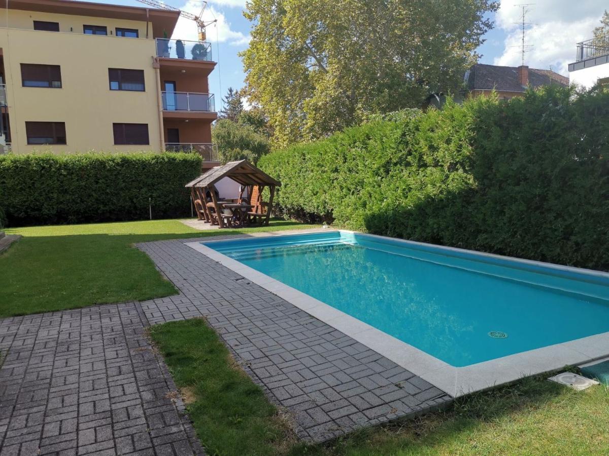 Betti Apartman Siófok Exterior foto